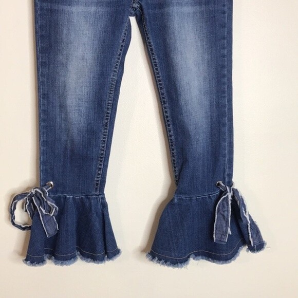 Gianni Bini Delia Med Wash Flare Cropped Raw Waist & Hem Bow Tie Boho Jeans Sz S - Picture 3 of 11